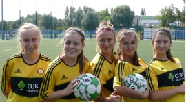 Klasa piłkarska dla dziewcząt w Gimnazjum nr 16 w Toruniu