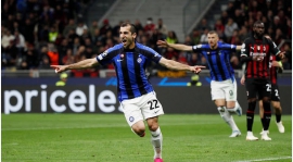 Inter Milan johtaa Milanin 2-0