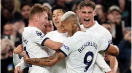 O Tottenham lidera a tabela com 23 pontos