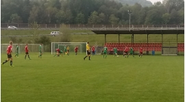 U-17.Zwycięskie derby z Dalinem Myślenice 4-0.