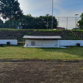 Poprawa infrastruktury rekreacyjnej Gminy Byczyna poprzez wykonanie remontu trybuny na Stadionie Miejskim w Byczynie
