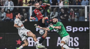 Portiere coraggioso, il Milan batte il Genoa 1-0, Giroud indossa la maglia del portiere