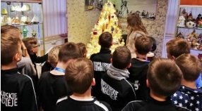 Uczniowie MSMS w Muzeum Bombki Choinkowej