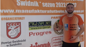 PAWEŁ KASAK i KAMIL CIEŚLA FIGHTERAMI 6 KOLEJKI LIGI FUTSALU W ŚWIDNIKU!!!