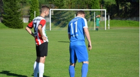 Lider wciąż bez porażki na własnym stadionie!