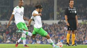 LE: Everton gromi Wolfsburg