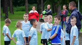 Młodzi piłkarze Gryfa na Dobiegniew Cup