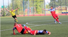 Darłovia - Sokół Karlino 3 : 0
