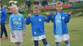 Wątpliwa pogoda nie przeszkodziła w piłkarskim festynie w Łomnicy