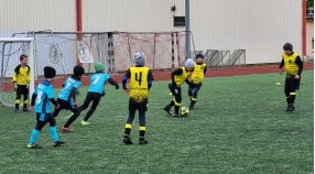 Żaki zagrały na turnieju ligowym w Ostrzeszowie