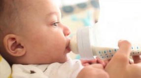 如何判斷喝奶粉過敏? 你可以從嬰兒的行為判斷