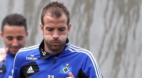 Van der Vaart wraca do treningów z drużyną