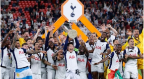 Tottenham Hotspur afslutter 17 års titeltørke