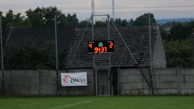 Gwiazda wygrywa z LKS Raszczyce 4:2