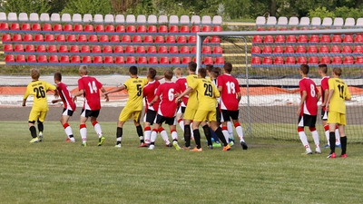 Orzeł Łódź - Pelikan Łowicz 1:2 (0:0)