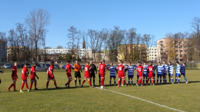 AKS Niwka Sosnowiec - Łazowianka 2:0