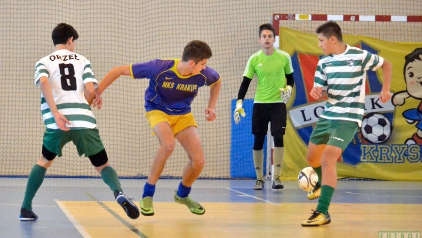 U17: Drużyny juniorów młodszych znają finałowe grupy Halowych Mistrzostw Podokręgu