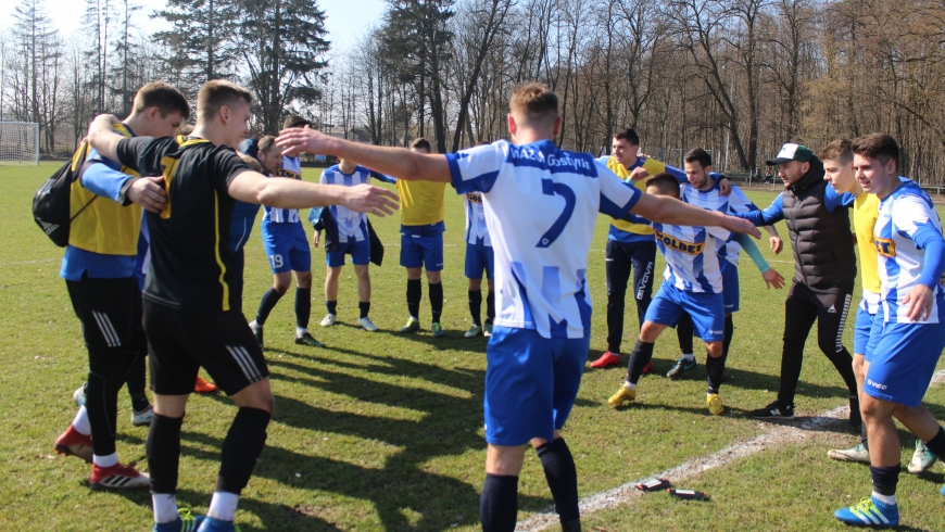 Mazur rozpoczął wiosnę od trzech punktów. Fenomenalny występ Michała Patory