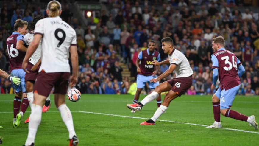 El Manchester City comienza la temporada 3-0