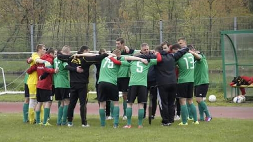 Derby na inaugurację sezonu.