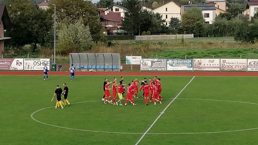 Błękitni Ropczyce - ORZEŁ 0:1 (0:0)