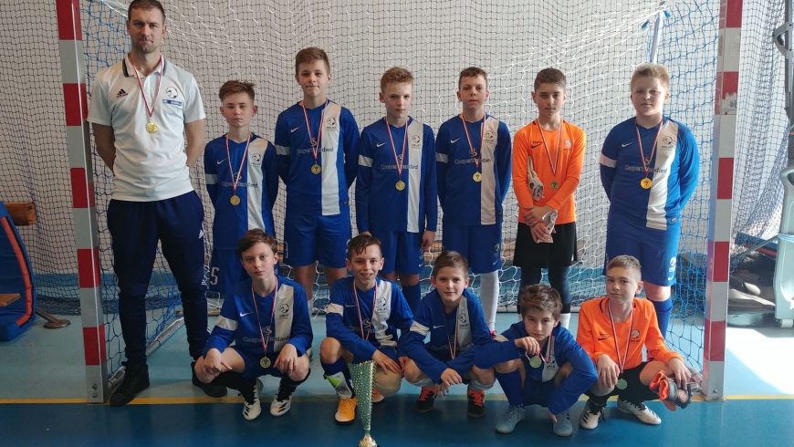 U13: Młodzicy mistrzem halowej ligi Grodzisko Cup 2021!