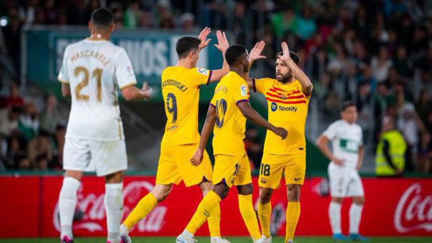 La Liga: Barcelona slog Elche med fire mål, Lewandowski scorede to gange