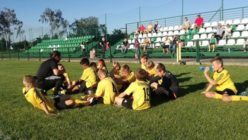 AKS Niwka Modrzejów - GKS GieKSa Katowice 0:3