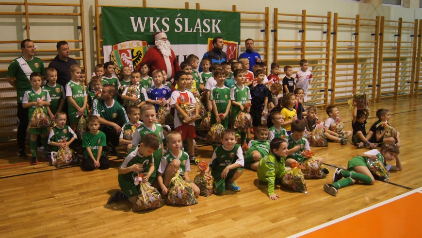 Mikołajkowy Turniej Filii w Wojborzu 2016  - gr. Bambini