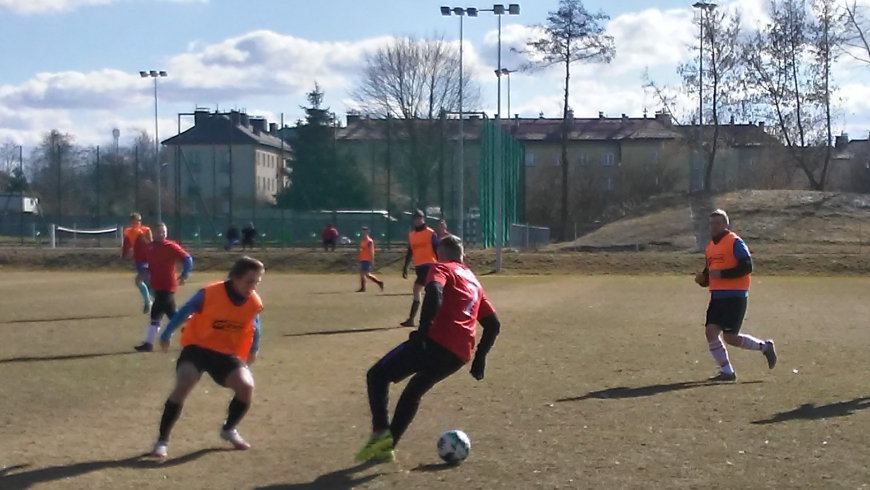 SPARING : POGOŃ Blachownia 4(2):(2)4 GROM Poczesna