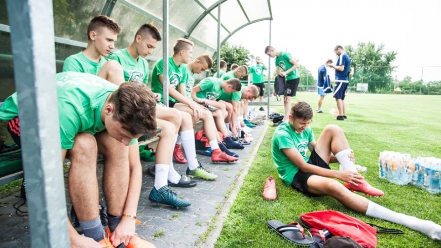 U17: Juniorzy młodsi startują z ligowymi rozgrywkami