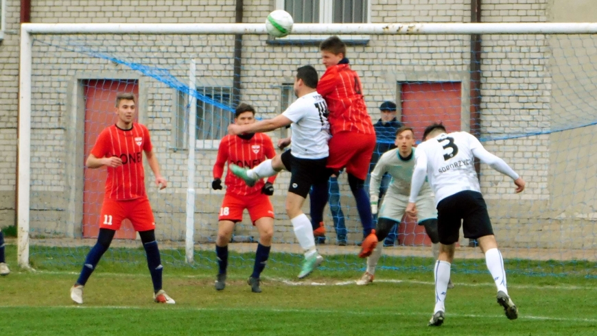 Start Soborzyce 4-1 LKS Kamienica Polska