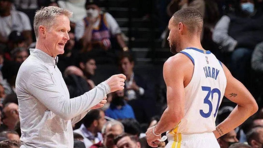 Stephen Curry et Steve Kerr, le duo des Golden State Warriors