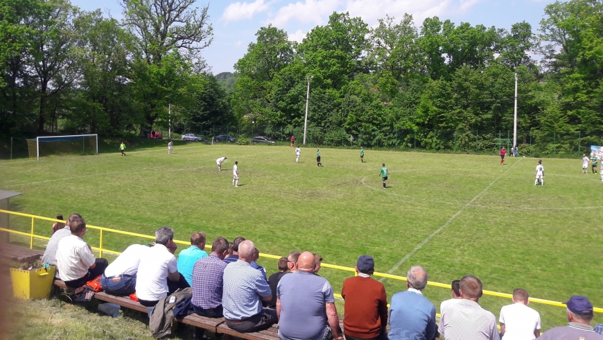 Polegliśmy na własnym stadionie z Szarotką...