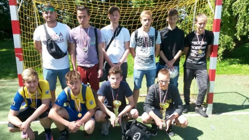 Pokaz siły juniorów Lechity w Turnieju Zdziechowa Junior Cup