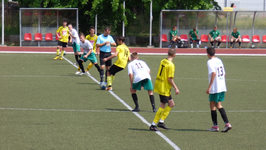 II Liga wojewódzka:Pelikan Łowicz-Andrespolia 1:1(0:0)