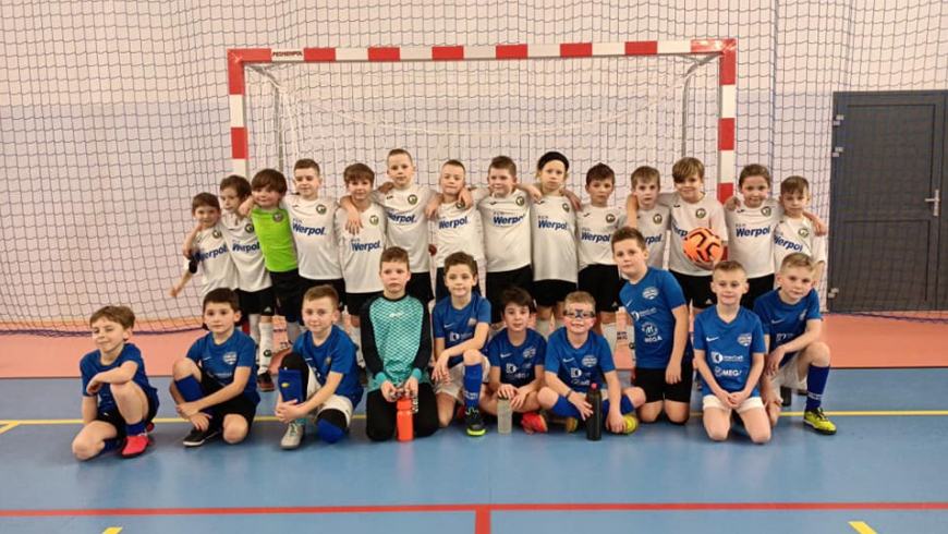 Żaki LKS z grupy białej gościły dzisiaj na sparingu z Football Project