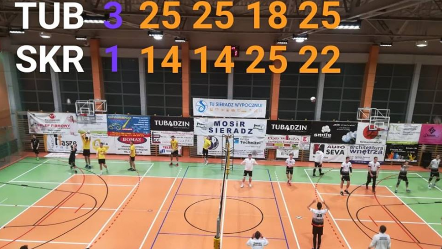 Drużyna trenera Radosława wygrała, ale ta sieradzka, czyli Tubądzin Volley MOSiR Sieradz vs. PGE II Skra Bełchatów 3:1