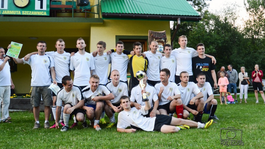 Gorc wygrywa po raz drugi z rzędu Turniej Piłki Nożnej o Puchar Burmistrza Miasta i Gminy Szczawnica.