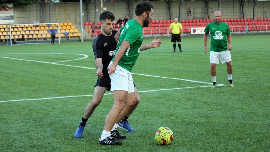 Koniec pierwszej rundy w rozgrywkach,na czele bez zmian