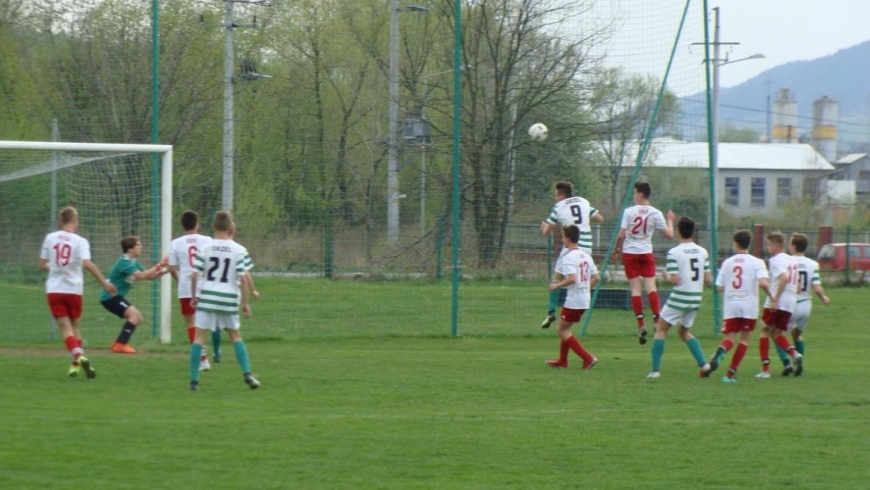 U15: Odmłodzona ekipa trampkarzy przegrała w Wieliczce