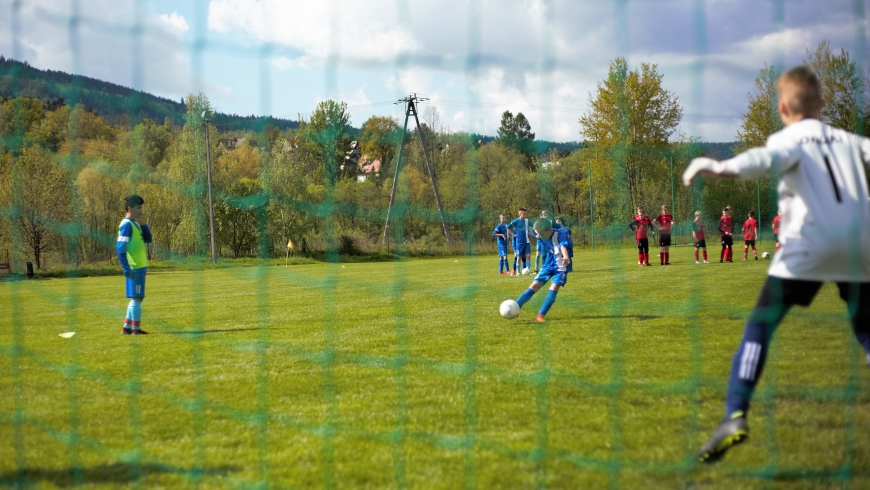 U13: Charakterni młodzicy wygrywają rzutem na taśmę!