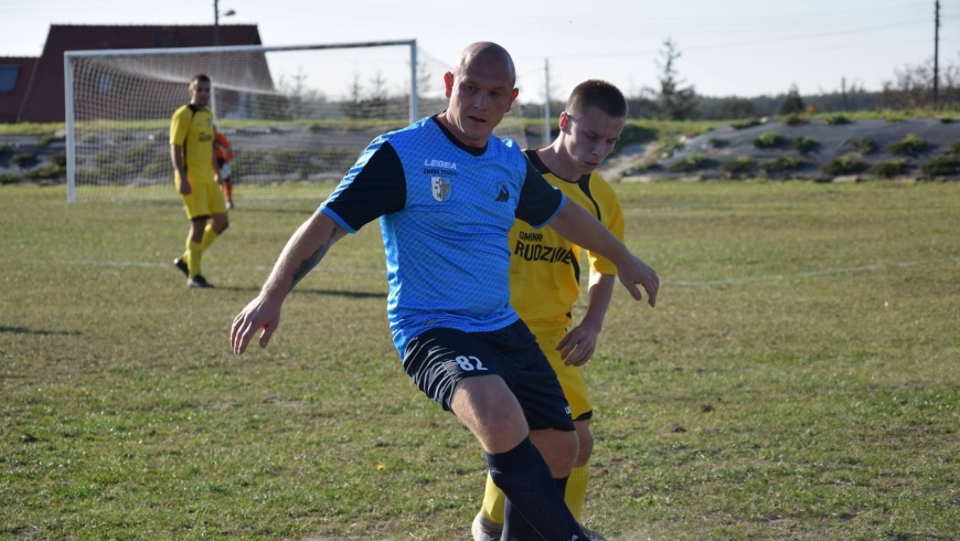 LKS ŚLĄZAK BYCINA vs LKS ORZEŁ PACZYNA