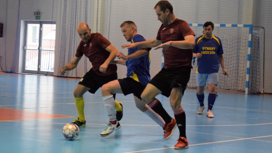 RELACJA Z WYNIKAMI LIVE Z 3 KOLEJKI LIGI FUTSALU W ŚWIDNIKU - NIEDZIELA 11 GRUDNIA 2022 R.!!!