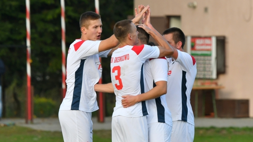 Wygrana z autsajderem. Hattrick Fajkowskiego.