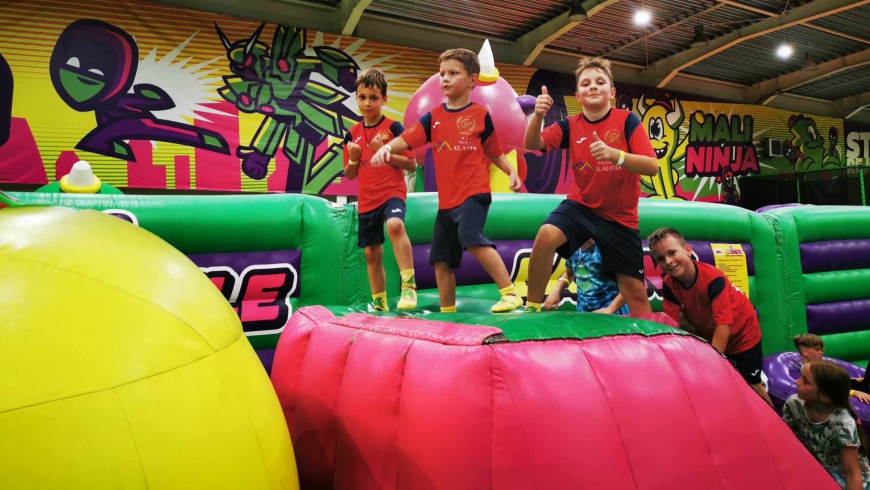 Park trampolin w nagrodę dla naszych grup młodzieżowych