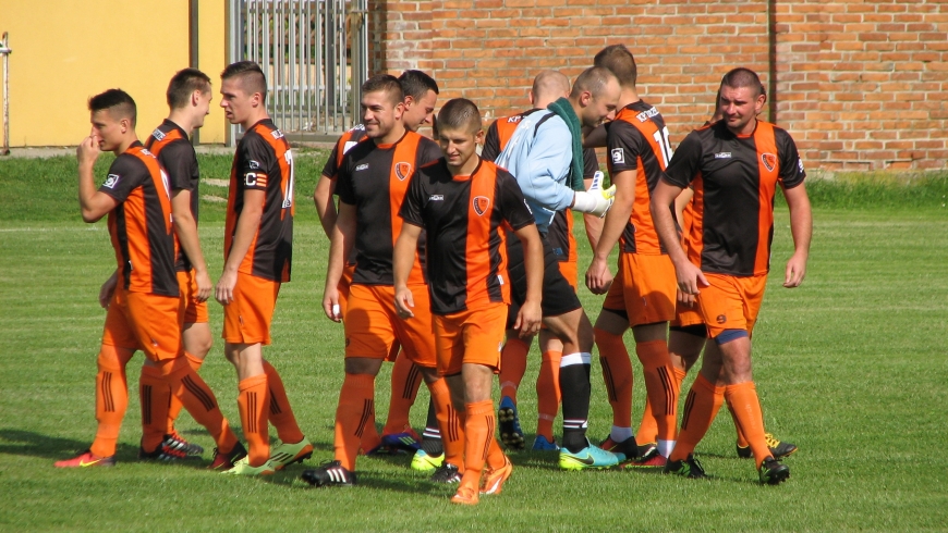 V KOLEJKA: KP Zarzecze - Sokół Kamień 4:1