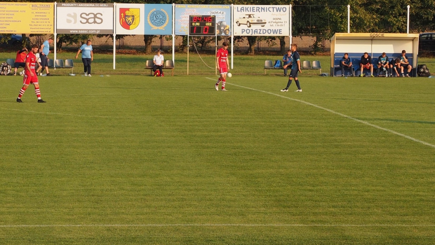 Zdjęcia z wygranego meczu 7 kolejki ligowej V Ligi Redbox grupa 2  KS Lipno Stęszew - Grom Plewiska 1:0