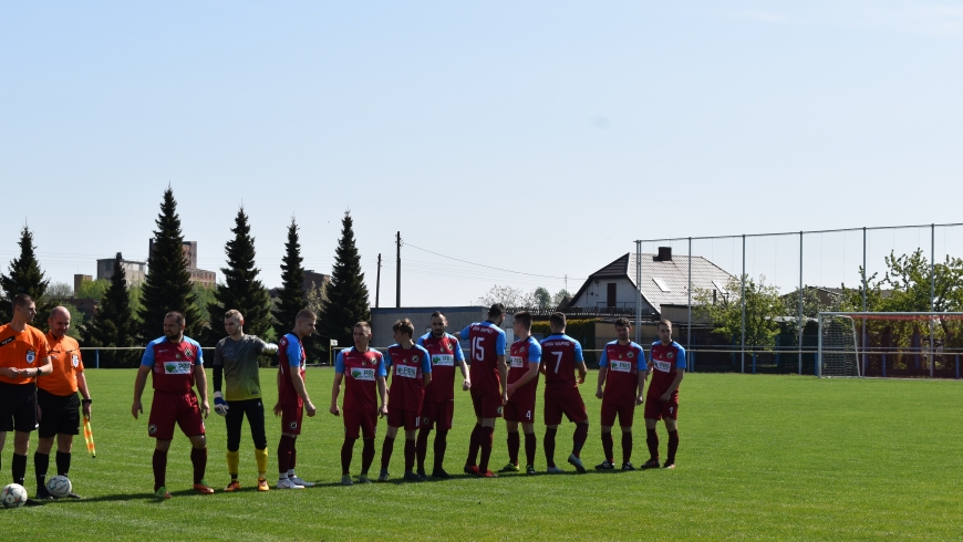 UNIA Wapno - Tarnovia Tarnówka 8:2 (2:1)