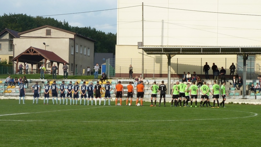 Skrót z meczu Gwiazda Skrzyszów - KS 1905 Krzanowice 30.09.2017r